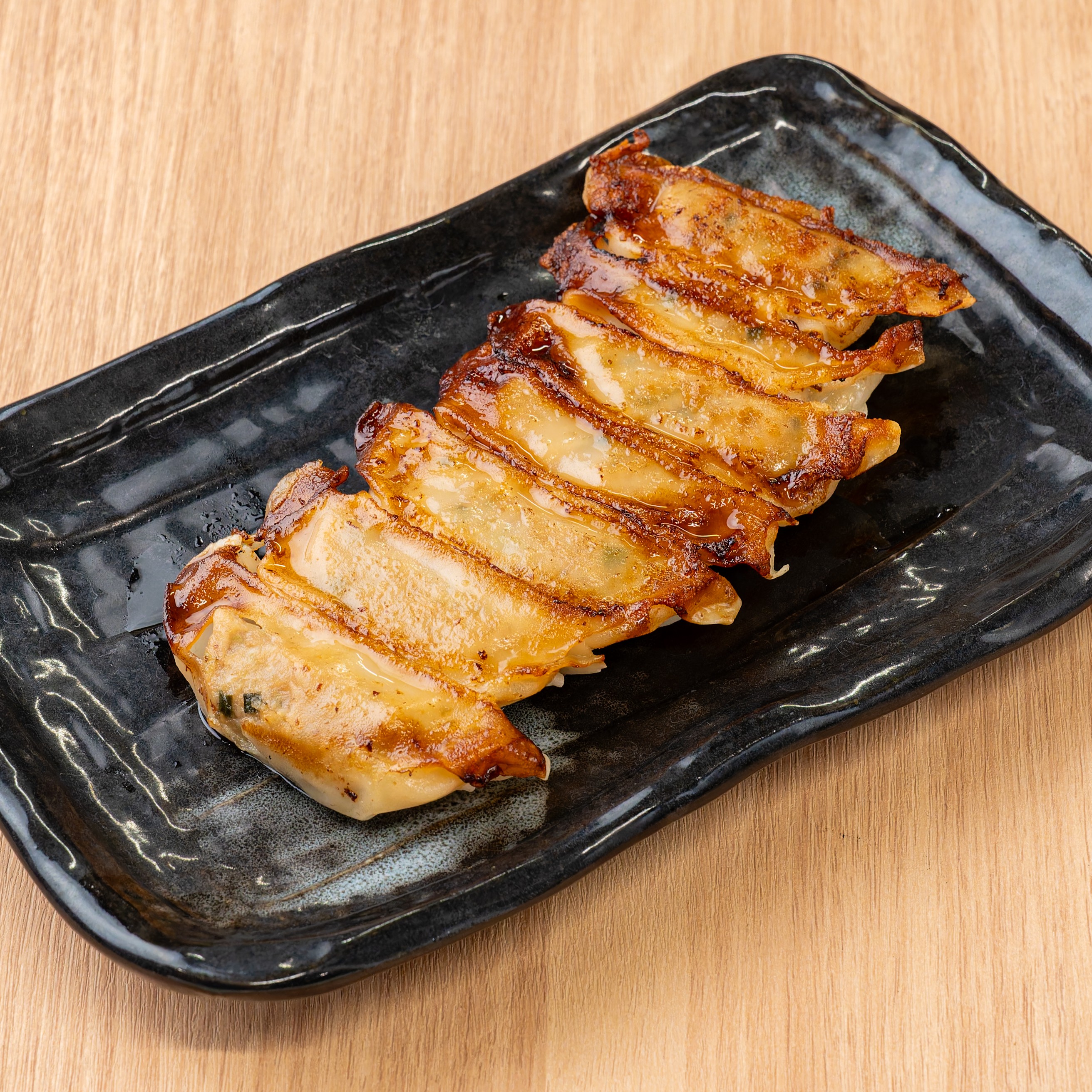 薫る茶餃子 - 知覧茶を使用した餃子